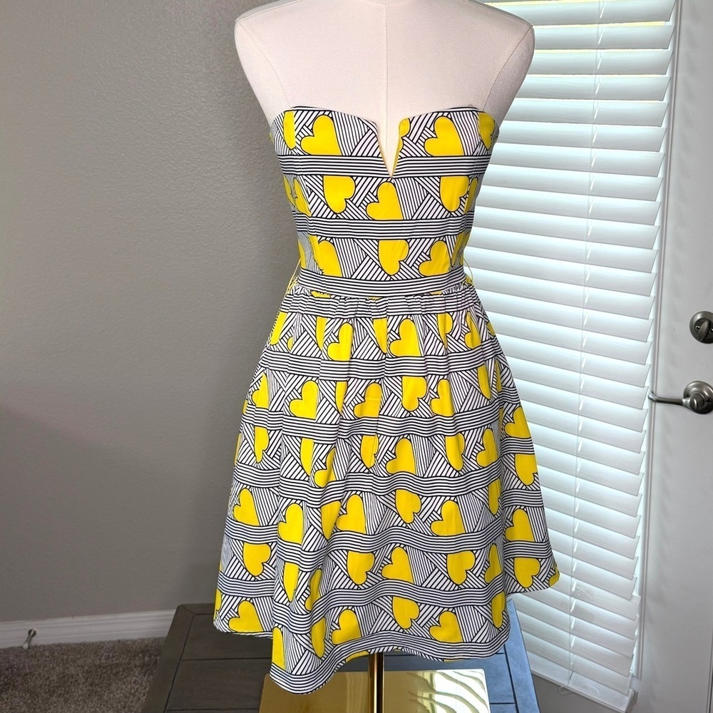 Strapless Heart Print Mini Dress Yellow Black White Whimsical Coquette Sz S NWT - Picture 4 of 13